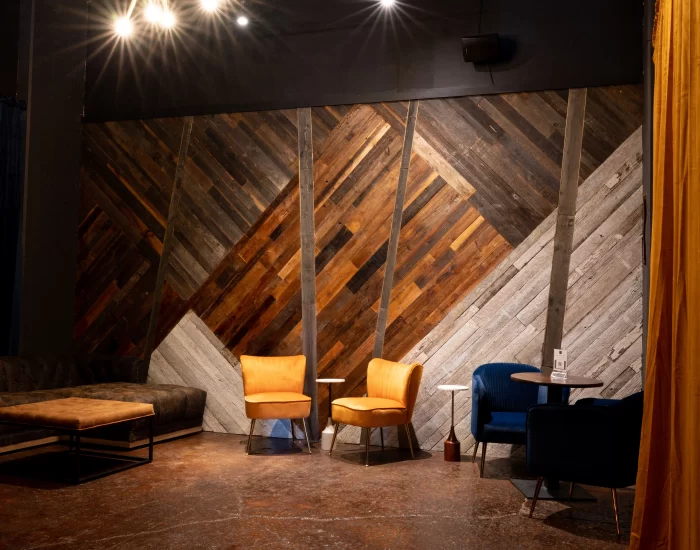 RECLAIMED WOOD WALL PANELING