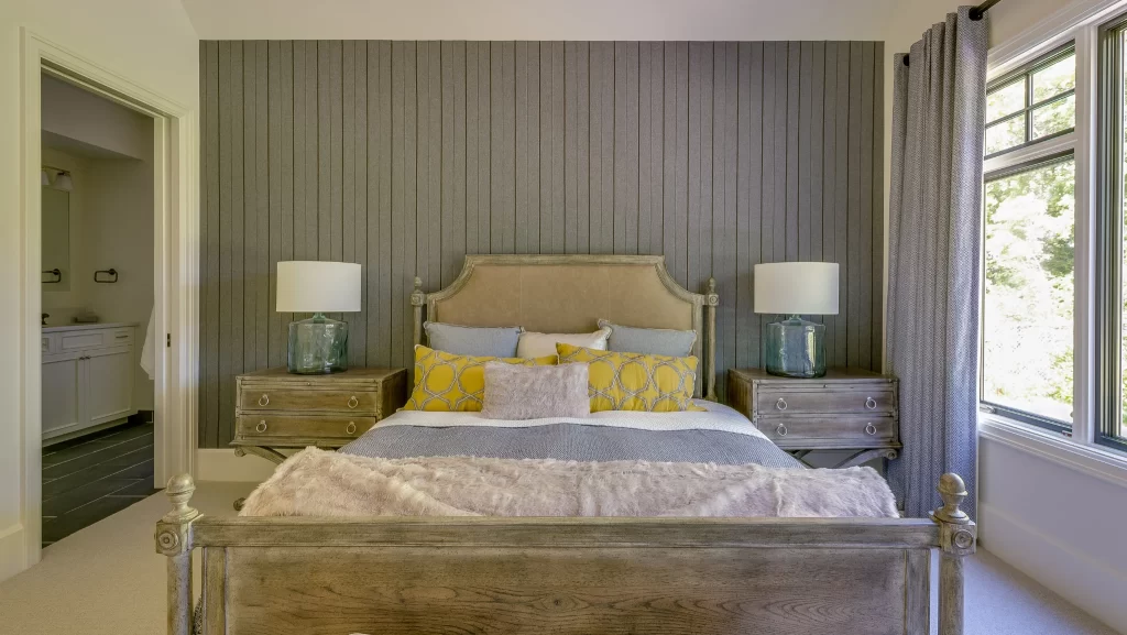 Bedroom with green accent wall