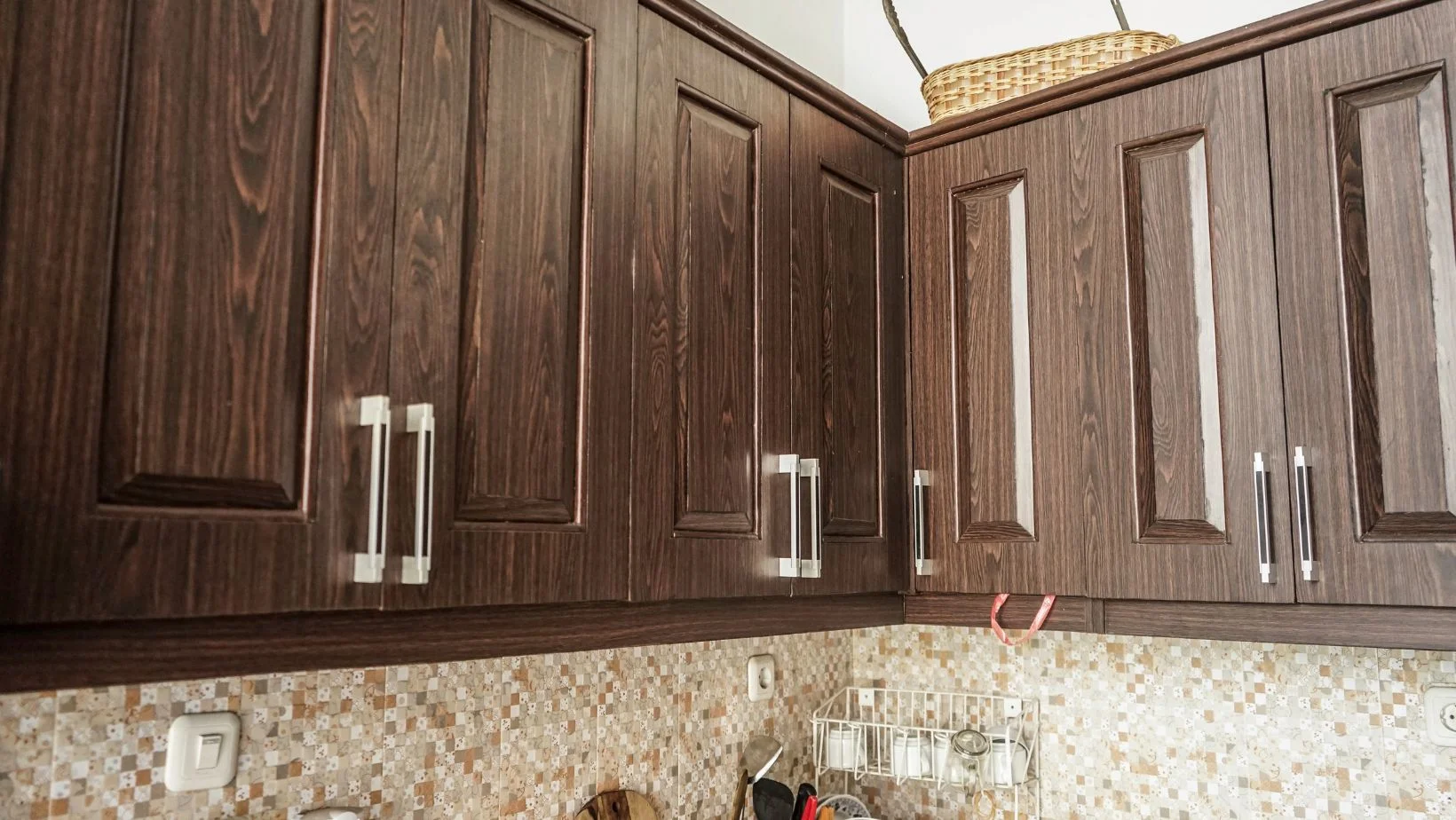 kitchen shaker cabinets